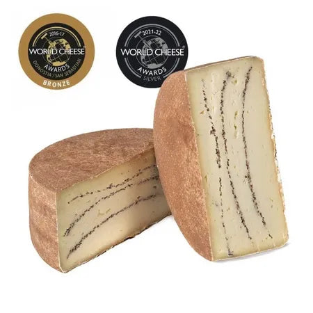 Pecorino Tartufo Striato – Sheep’s Milk with Truffle – 3kg